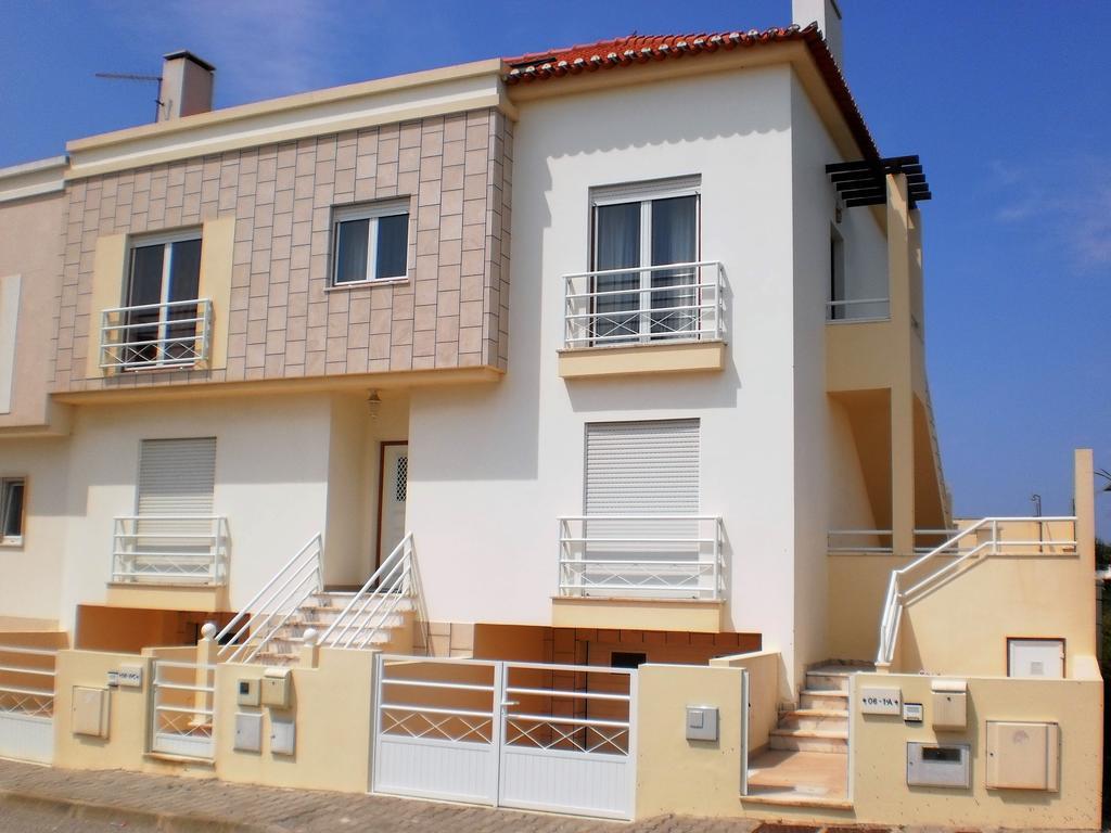 Ferienwohnung Surf Peniche - Ocean View Exterior foto